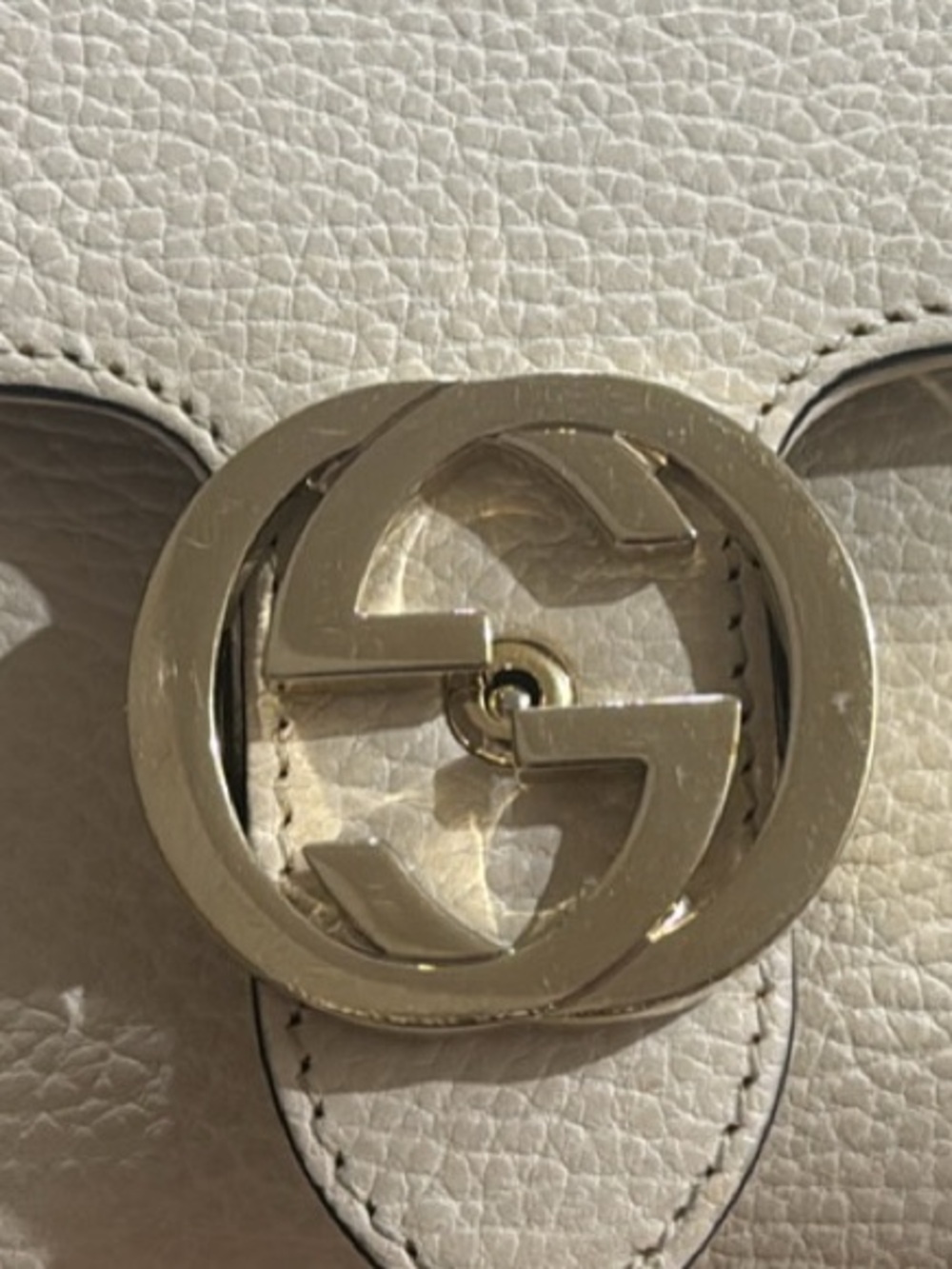 Gucci Cream Pebbled Leather Crossbody with Gold GG Chain